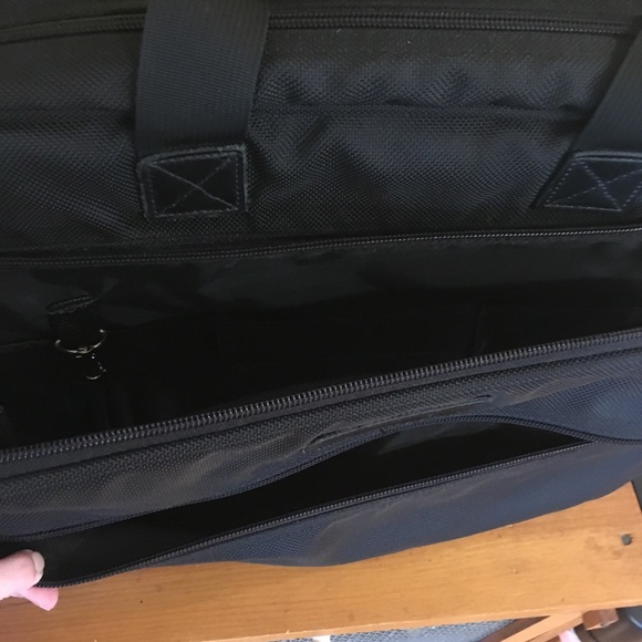 💼LAST CALL Laptop Bag/Briefcase - Picture 2 of 7